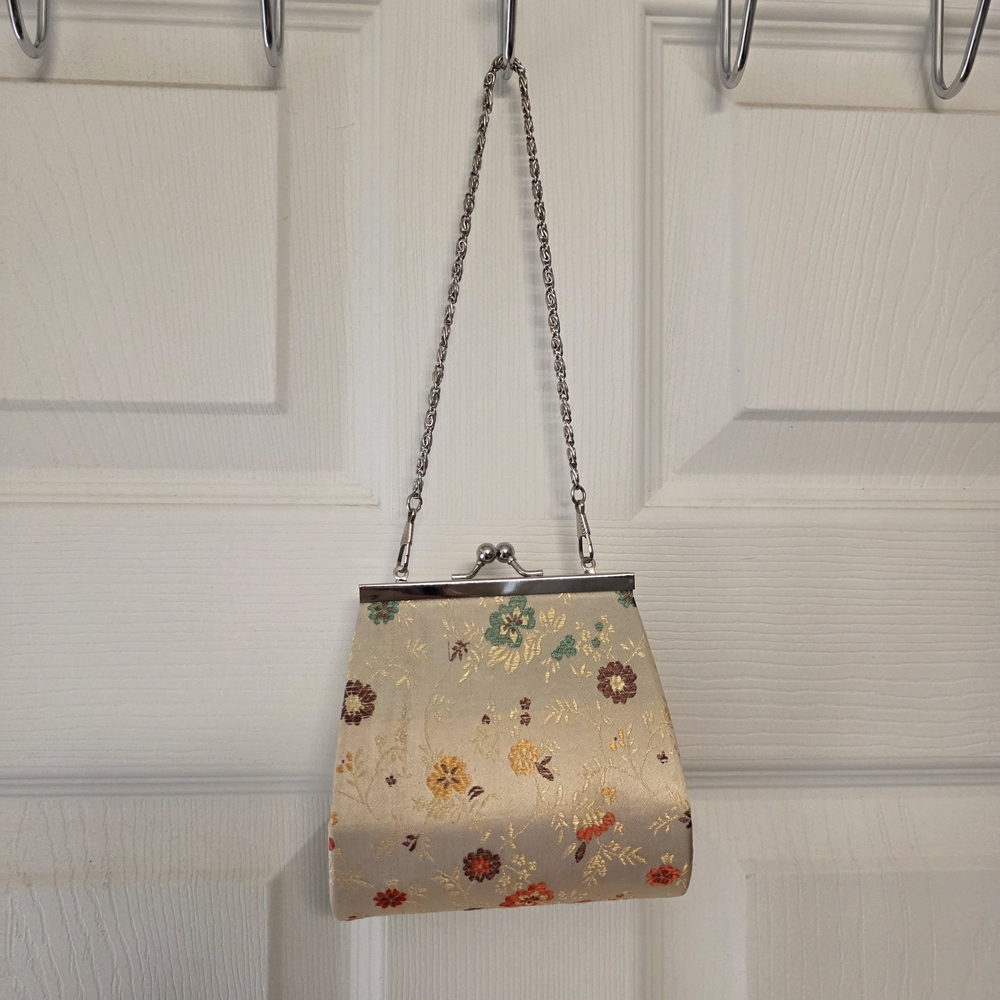 Floral Cream Clutch with Chain Strap